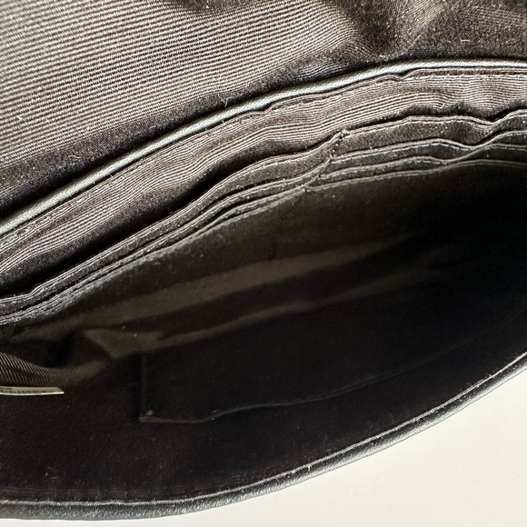 #22. Coach Ashley Mini Bag or Large Wrislet in Smooth Soft Leather, Black, EUC - Picture 5 of 7